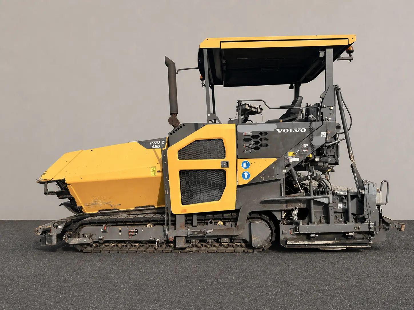 Used Volvo ABG P 7820 C tracked asphalt paver side view