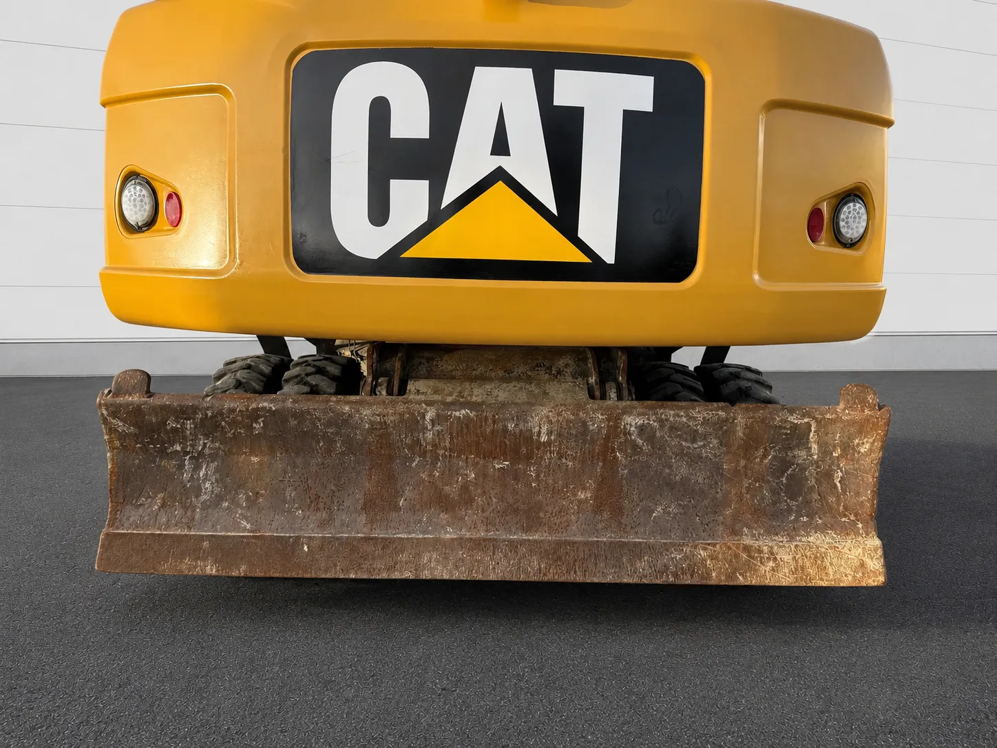 Caterpillar M318D wheeled excavator 2014 ref M-1704 product image