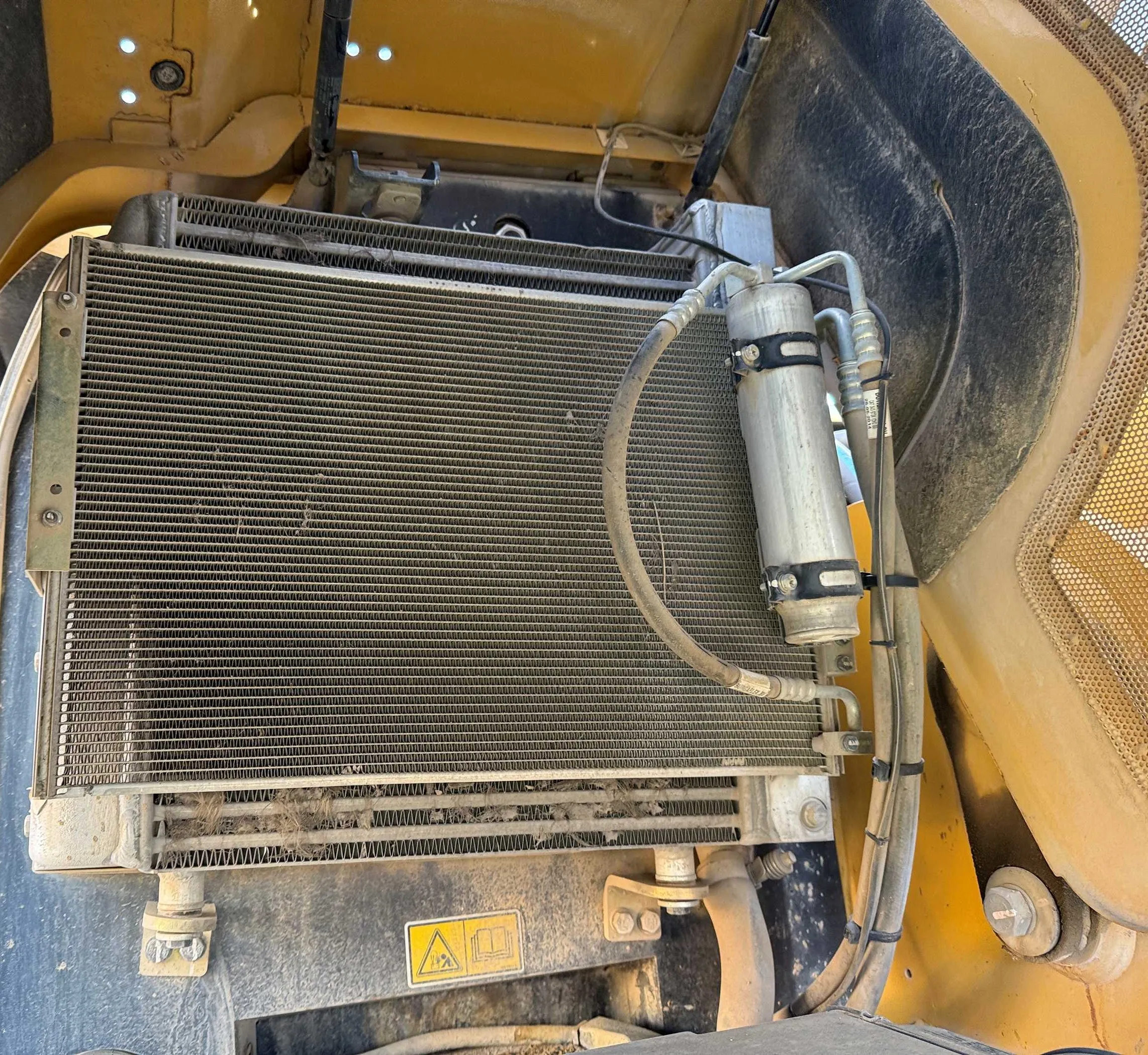 Caterpillar M318D wheeled excavator 2014 ref M-1704 product image