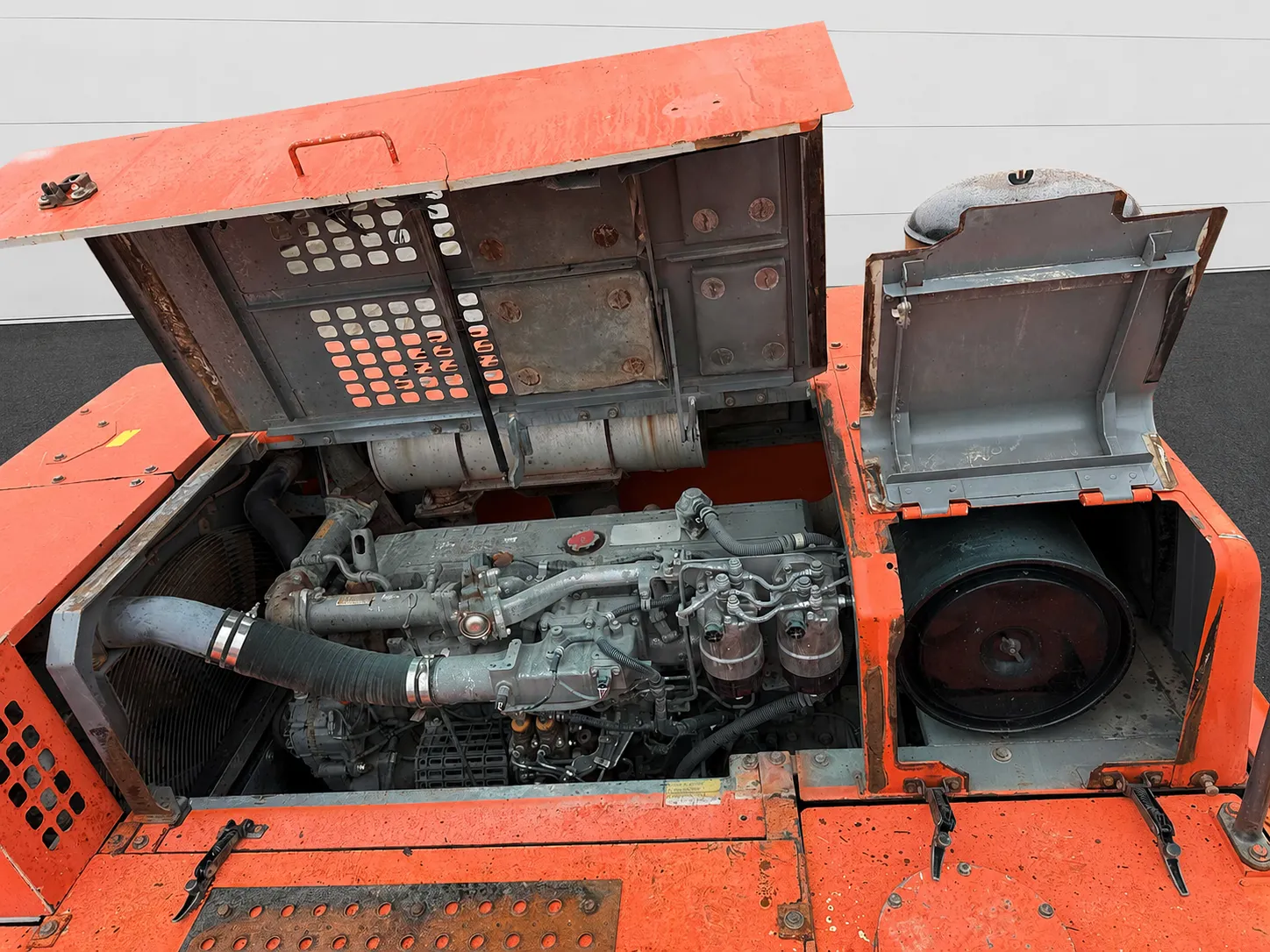 Hitachi ZX470 LCH-3 tracked excavator 2010 ref M-1705 product image