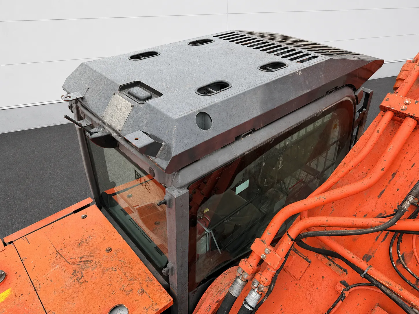 Hitachi ZX470 LCH-3 tracked excavator 2010 ref M-1705 product image