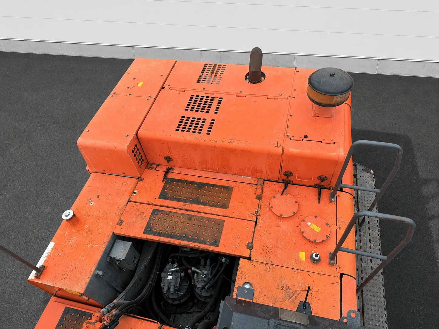 Hitachi ZX470 LCH-3 tracked excavator 2010 ref M-1705 product image