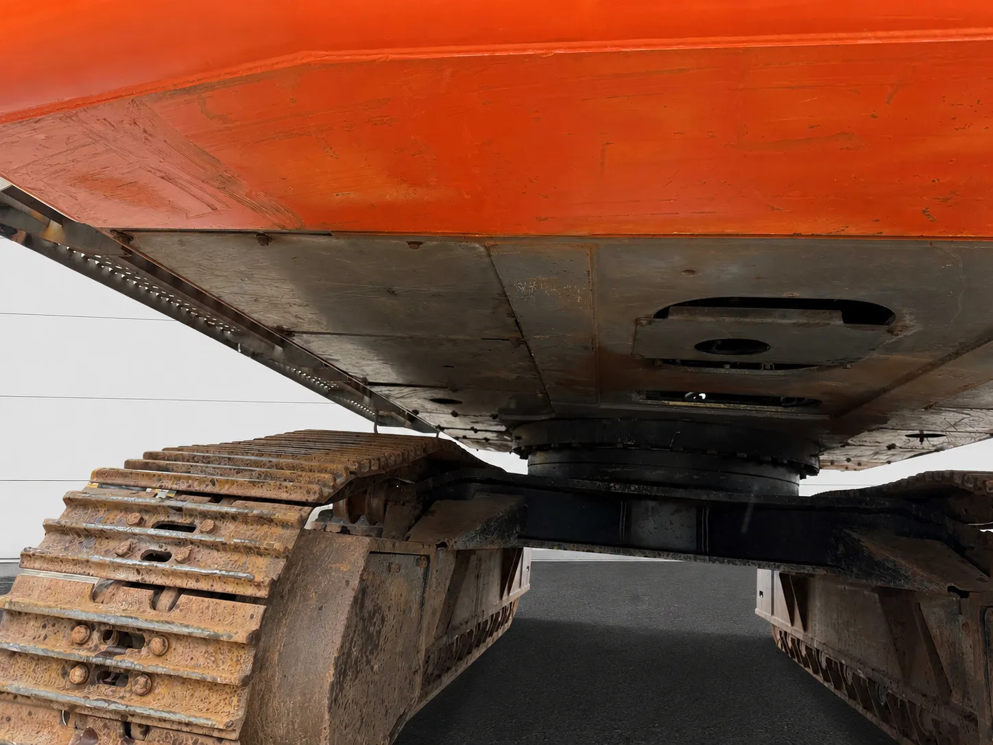 Hitachi ZX470 LCH-3 tracked excavator 2010 ref M-1705 product image