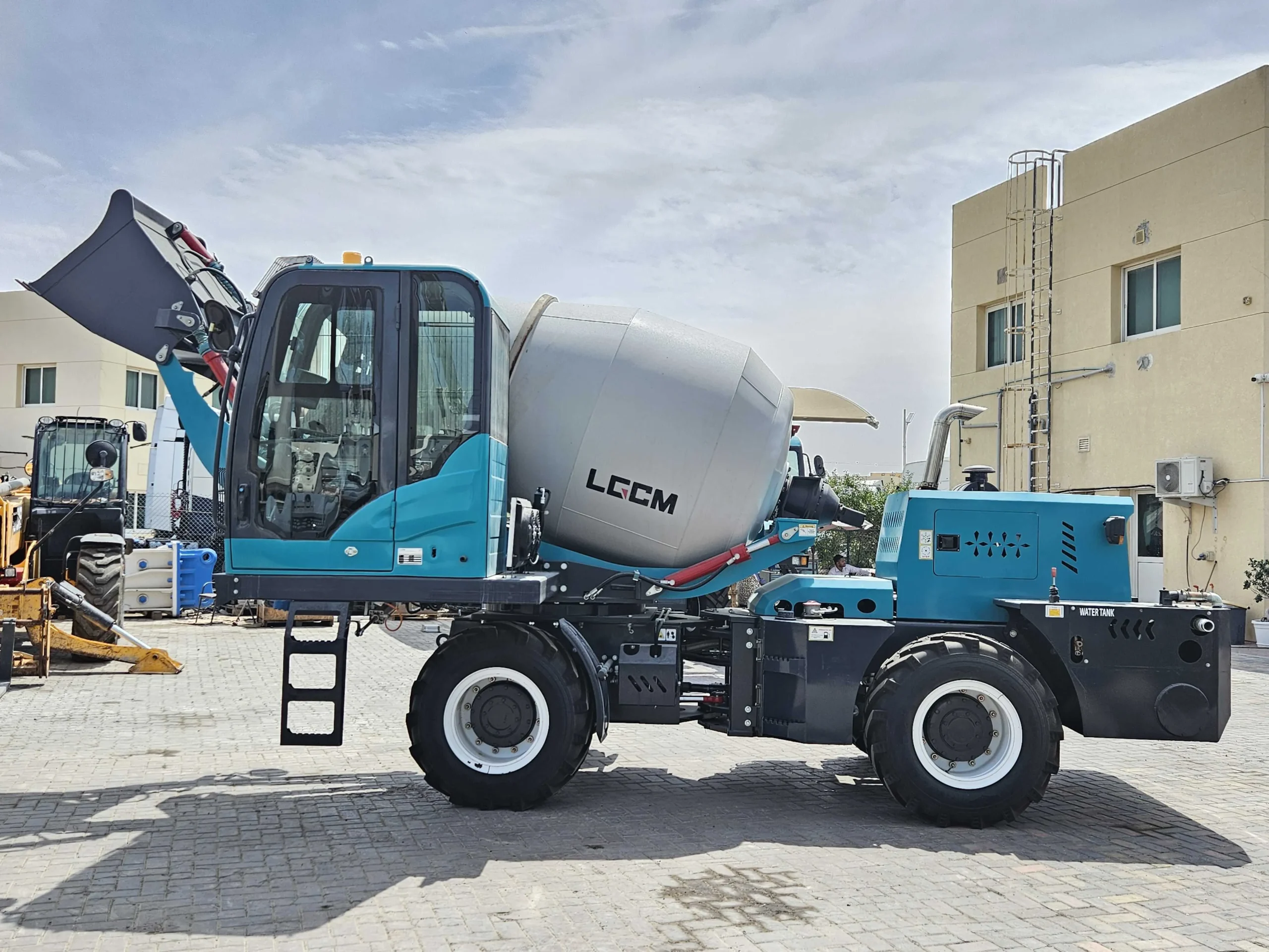 LAI GONG LGCM H25 self loading concrete mixer 2024 product image