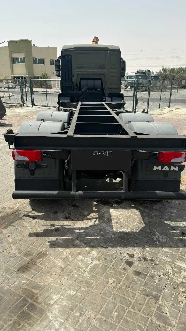 MAN TGS 33.360 truck – 2017 – 1,499 km – detail view 14