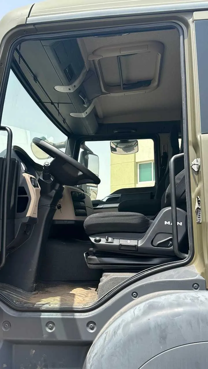 MAN TGS 33.360 truck – 2017 – 1,499 km – detail view 15