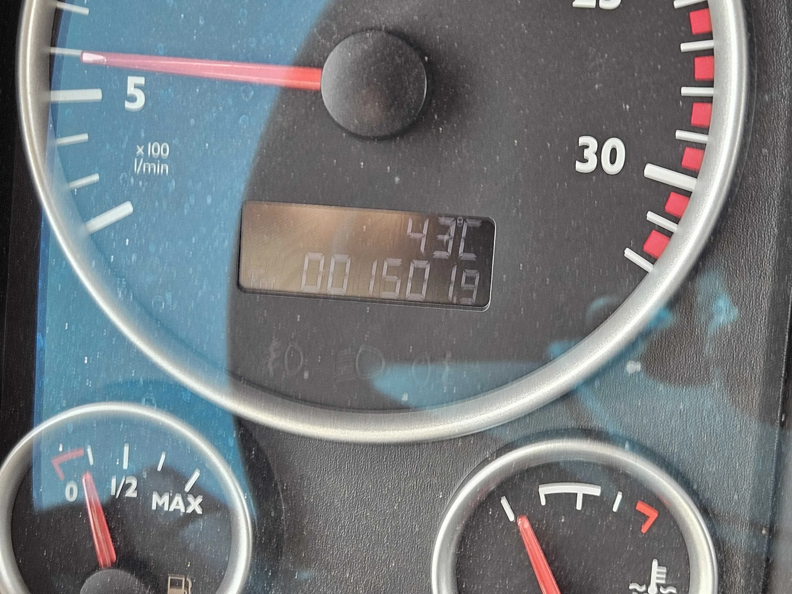 MAN TGS 33.360 truck – 2017 – 1,499 km – detail view 3