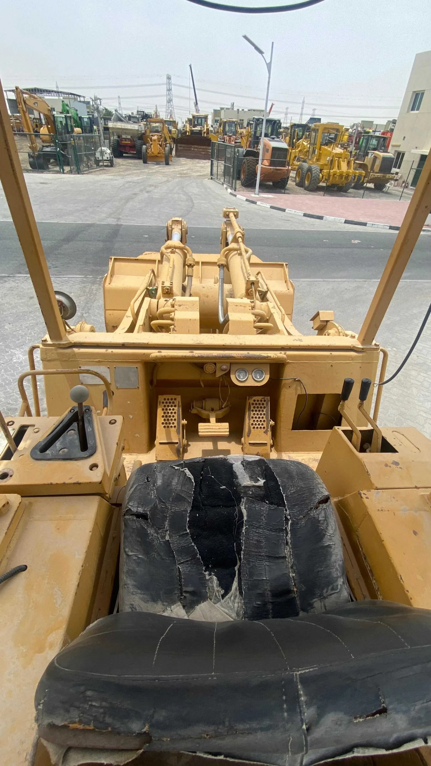 Caterpillar 973 track loader 1997 with 7,238 operating hours product image