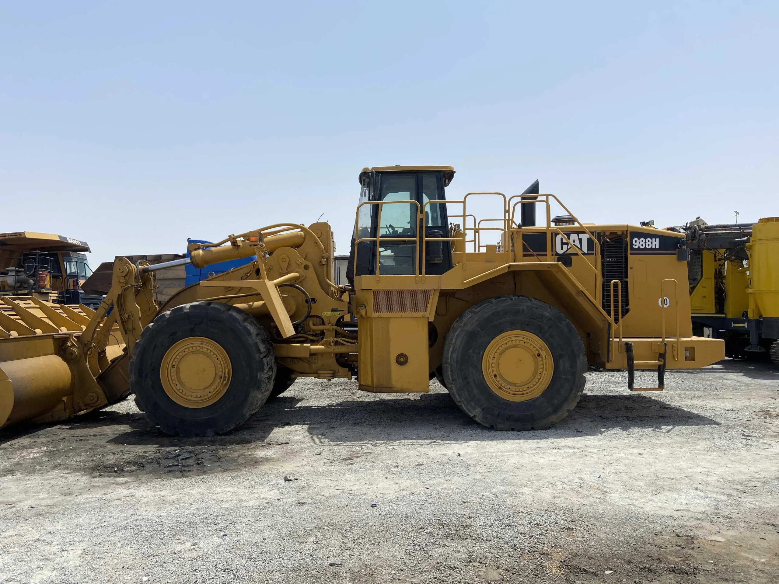 Caterpillar 988H wheel loader 2007 with 45050 operating hours