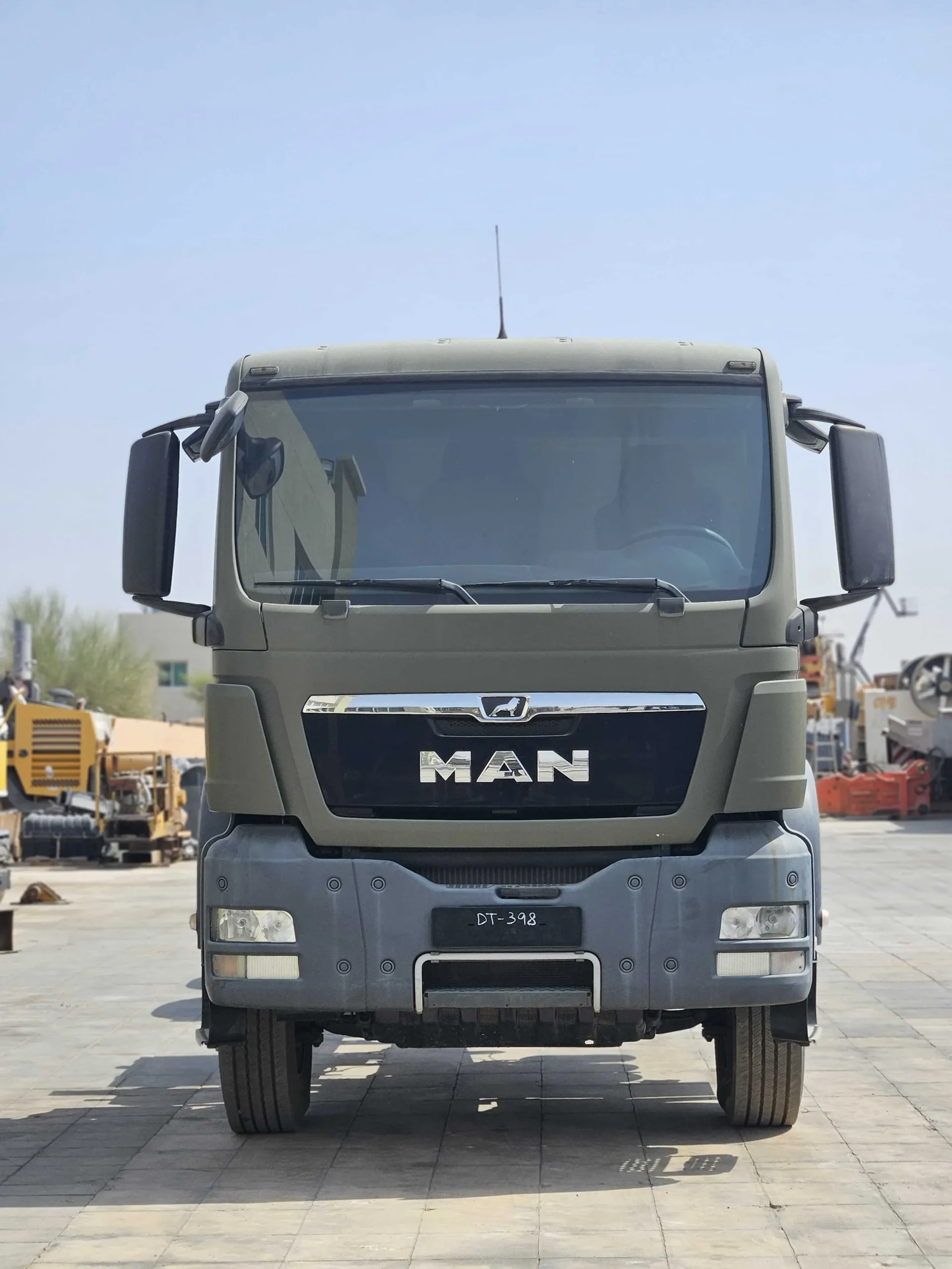 MAN TGS 33.360 tractor unit 2017 product image