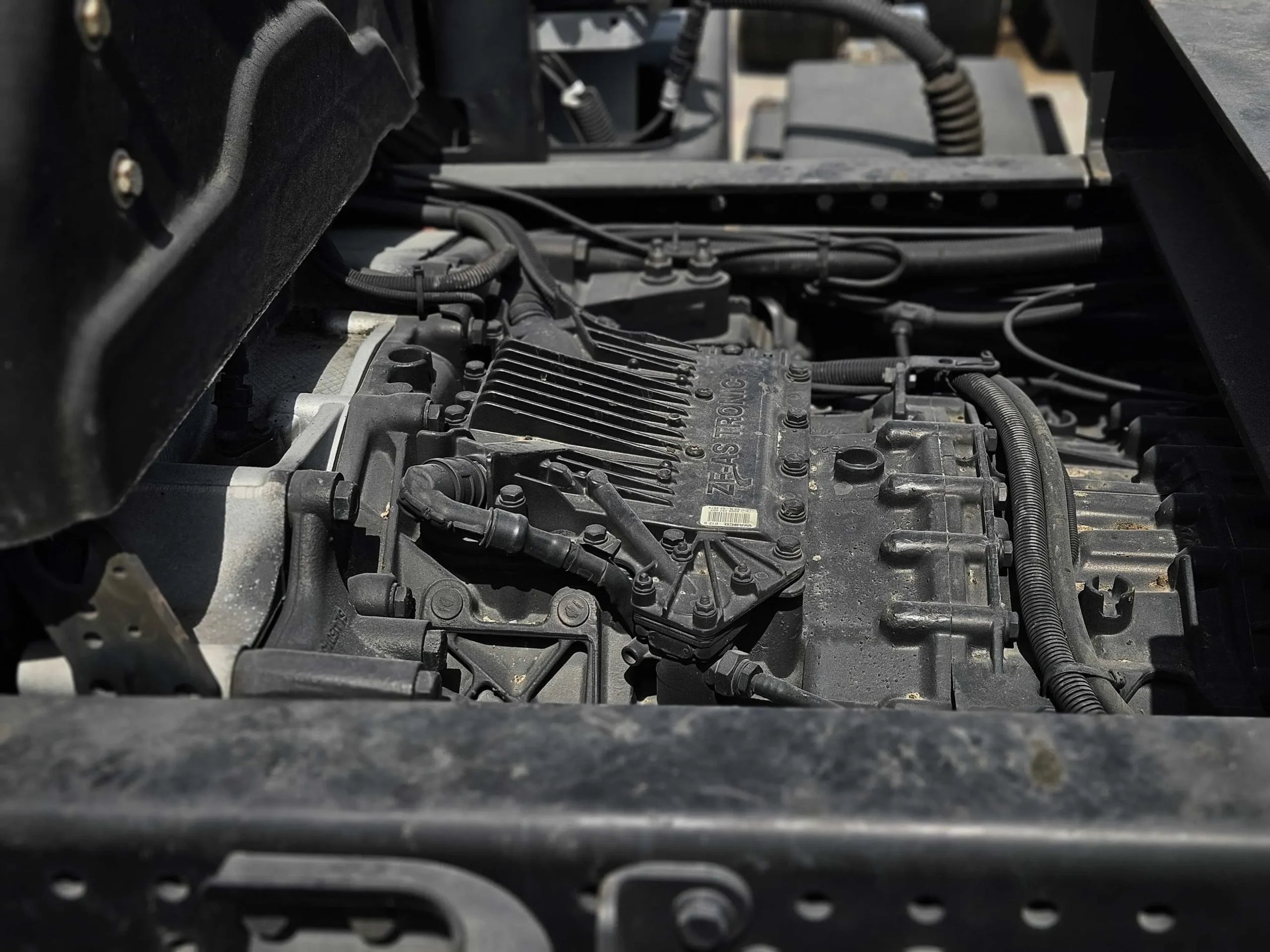 MAN TGS 33.360 tractor unit 2017 product image