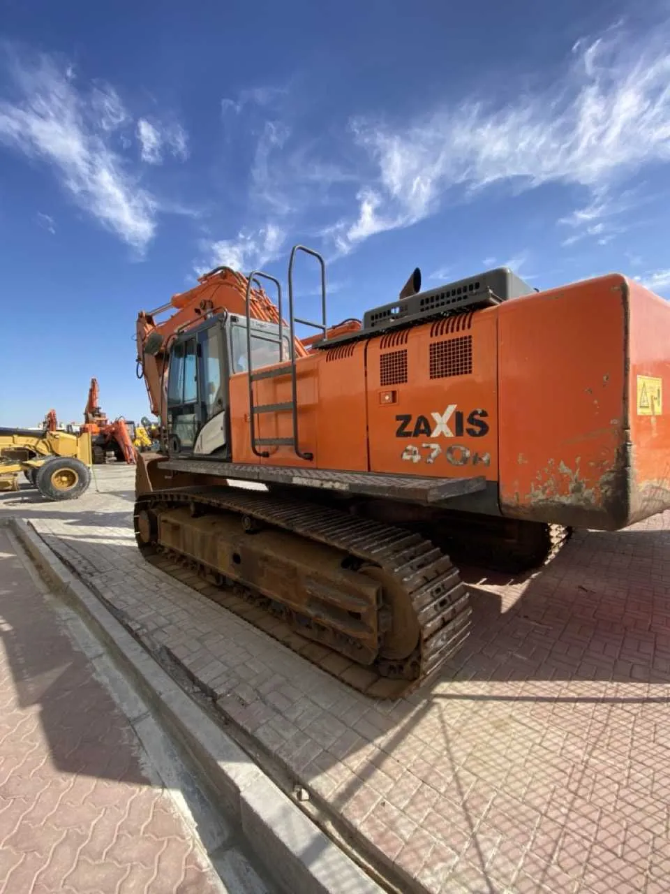 Hitachi ZX470-H Excavator 2018 Ref H-2048 Hitachi ZX470-H excavator 2018 ref H-2048 with 11000 working hours and 47100 kg operating weight