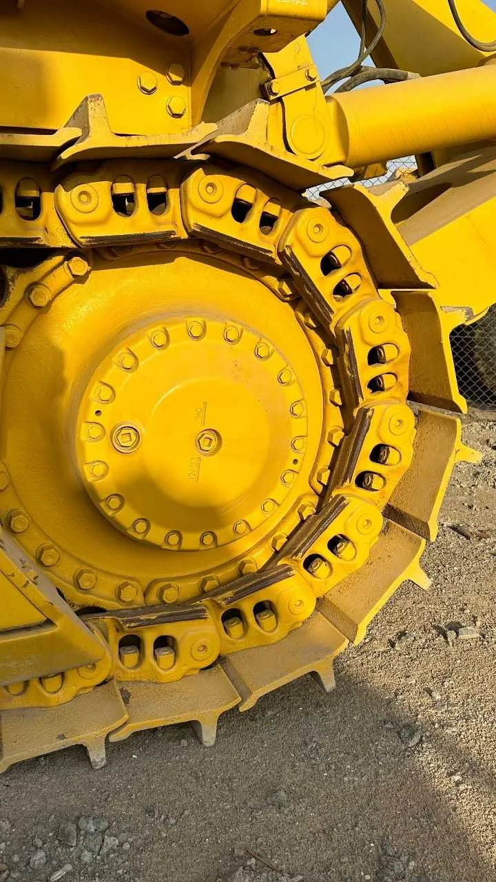 Komatsu D375A-5 dozer 2009 ref H-2030 product image
