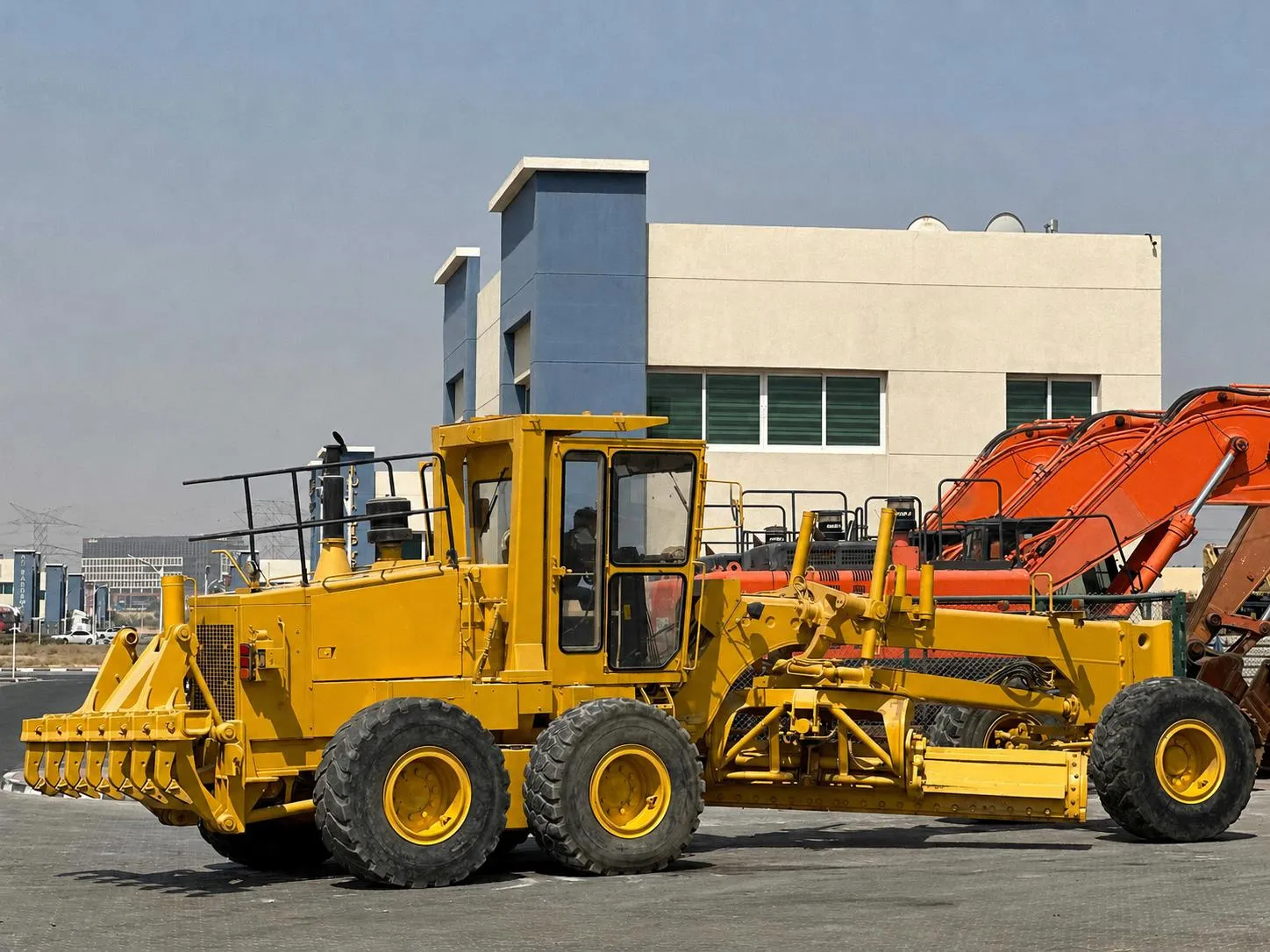 Komatsu GD705A-4 grader 2013 ref H-2038 product image