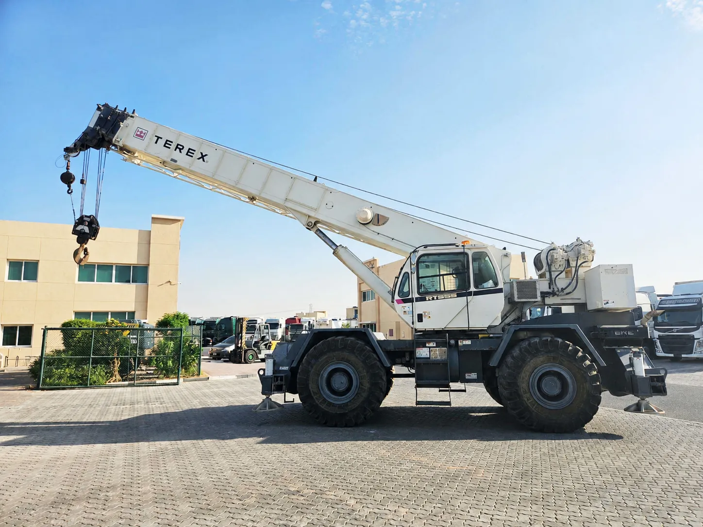 Terex RT780 rough terrain crane 2015 ref H-2042 product image